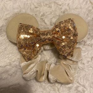 New Unused Mini Mouse Style Scrunchy!